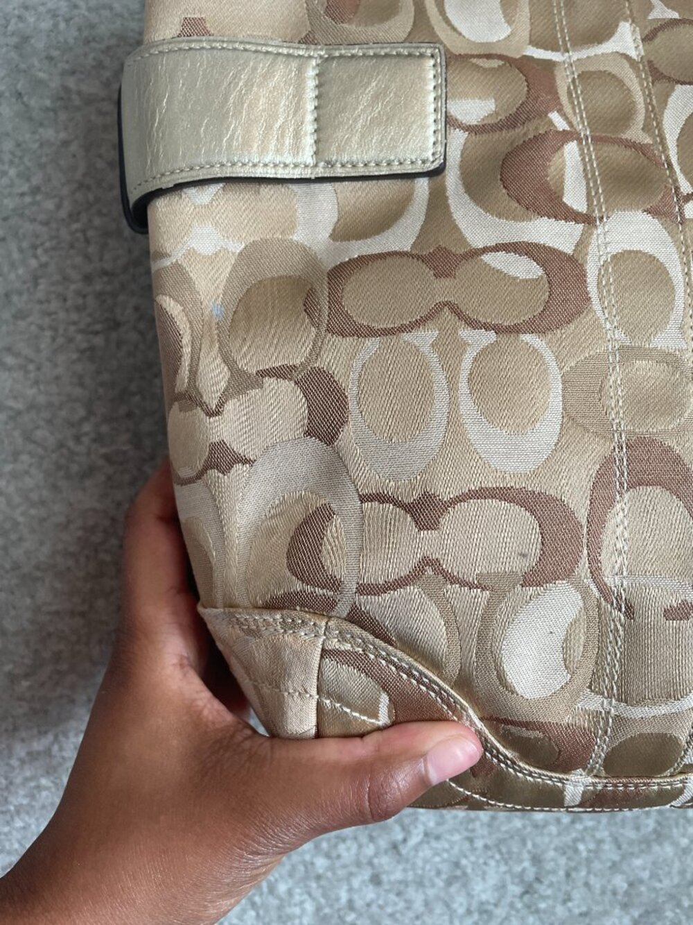 Vintage Coach Y2K Tan/Silver Optic Signature Canvas Tote Shoulder Bag 0498 💿 - Picture 3 of 16